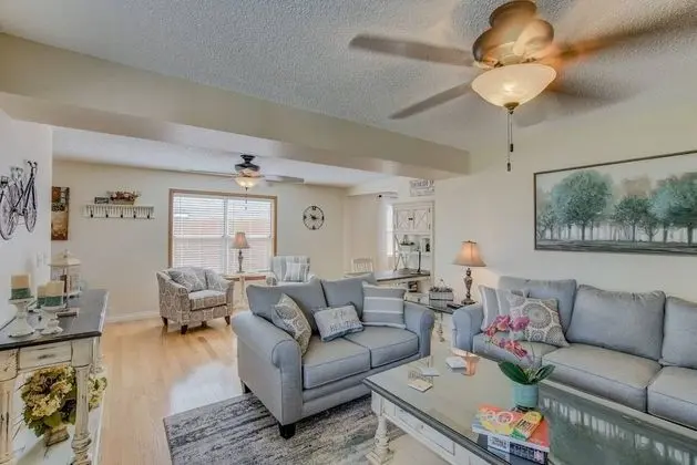 Ev (3 Bedrooms)
