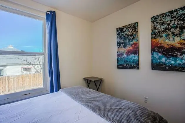 Ev (3 Bedrooms)