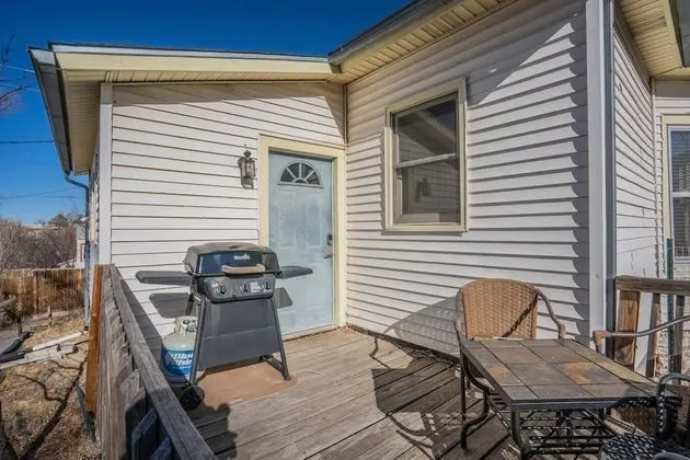 Ev (3 Bedrooms)