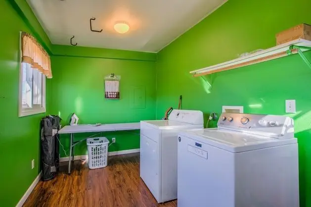 Ev (3 Bedrooms)