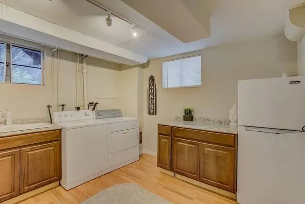 Ev (3 Bedrooms)