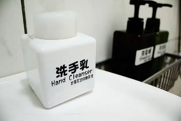Basic Tek Büyük Yataklı Oda, Penceresiz (Embossed)