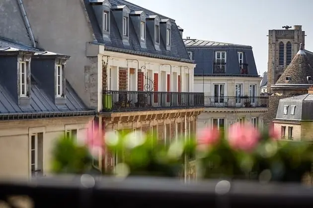 Comfort Büyük Yataklı Tek Kişilik Oda