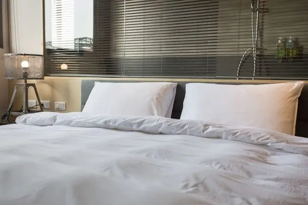 Deluxe Tek Büyük Yataklı Oda (B)