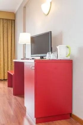 Basic İki Ayrı Yataklı Oda