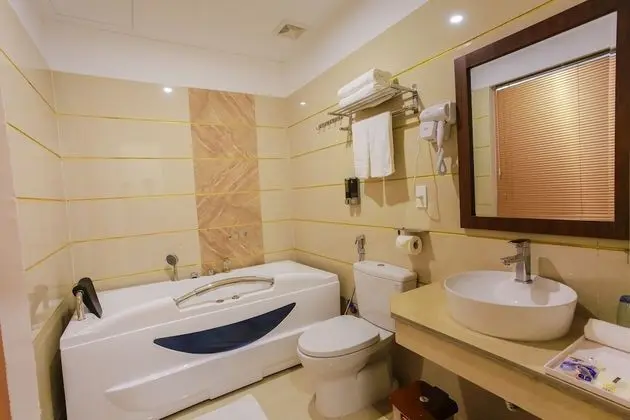 Luxury Süit, 1 En Büyük (King) Boy Yatak, Göl Kenarı