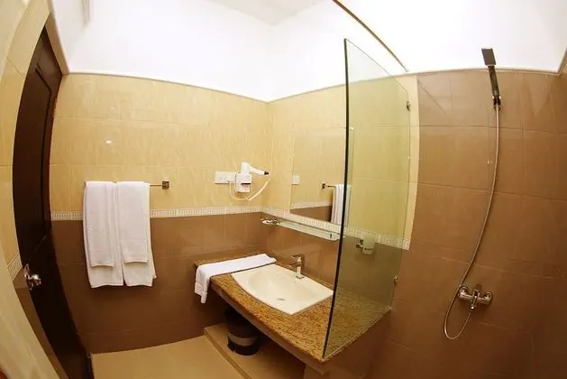 Deluxe Tek Büyük Yataklı Oda, 1 Çift Kişilik Yatak, Sigara İçilmez, Bahçe Manzaralı