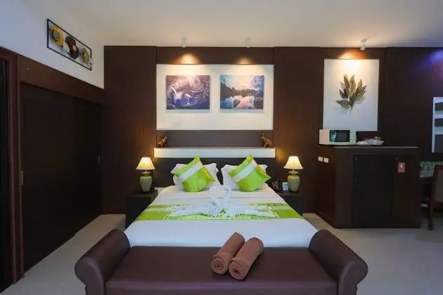 Deluxe Tek Büyük Yataklı Oda