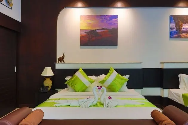 Deluxe Üç Kişilik Oda