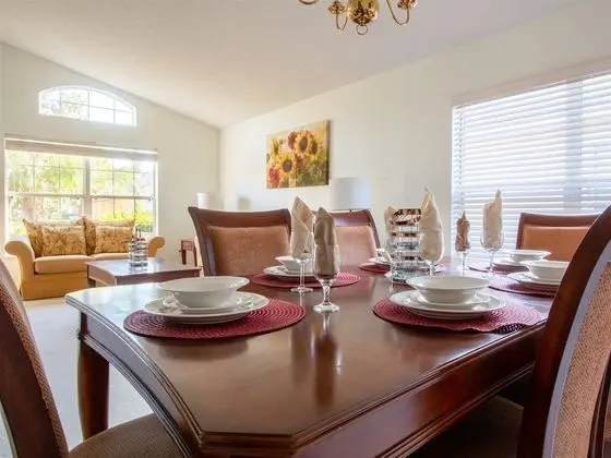 Ev (4 Bed and 3 Bath in Perfect Location )