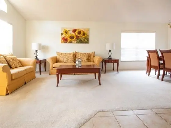 Ev (4 Bed and 3 Bath in Perfect Location )