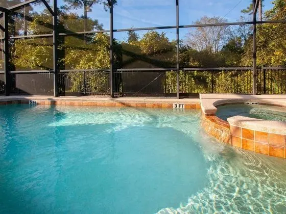 Ev (4 Bed and 3 Bath in Perfect Location )