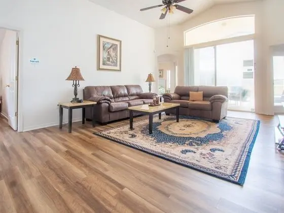 Ev (4 Bed 428)
