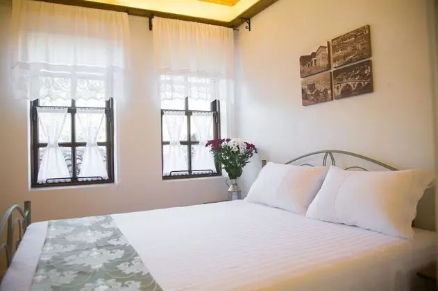 Tek Büyük Yataklı Oda, 1 Çift Kişilik Yatak