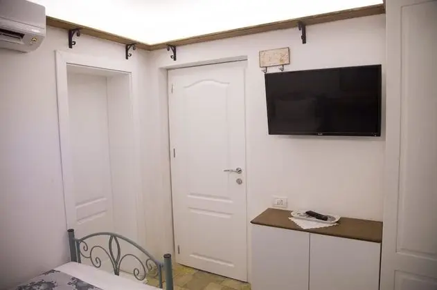 Tek Büyük Yataklı Oda, 1 Çift Kişilik Yatak