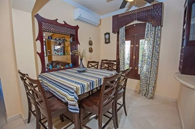 Villa, 4 Yatak Odası
