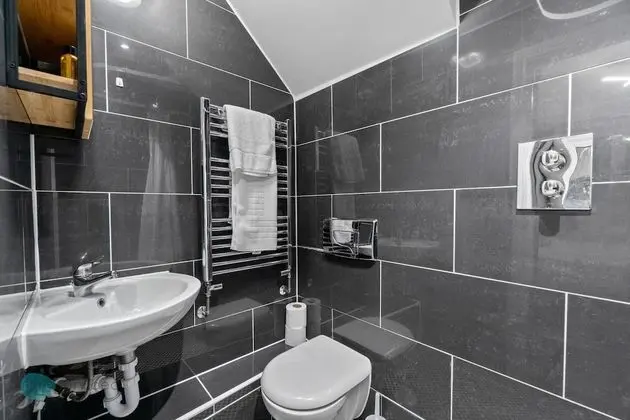 Apart Daire, Banyolu/Duşlu, Kısmi Deniz Manzaralı (Smeatons)