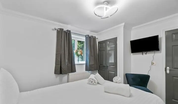 Apart Daire, Banyolu/Duşlu, Kısmi Deniz Manzaralı (Smeatons)