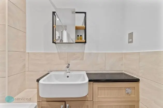 Apart Daire, Banyolu/Duşlu, Kısmi Deniz Manzaralı (Smeatons)