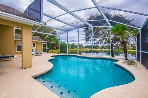 Villa (4 Bedroom 3 Bathroom Pool Villa)