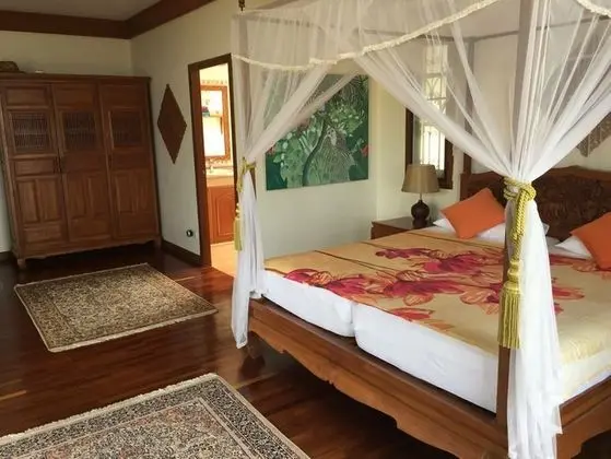 Villa, 4 Yatak Odası, Deniz Manzaralı