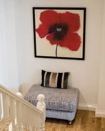 Ev (4 Bedrooms)