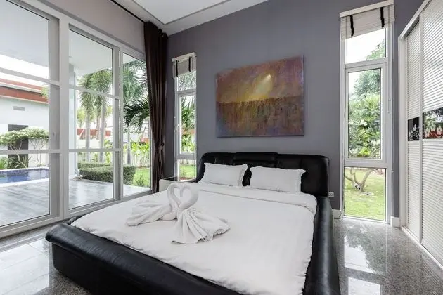 4-Bedroom Villa with a Private Pool