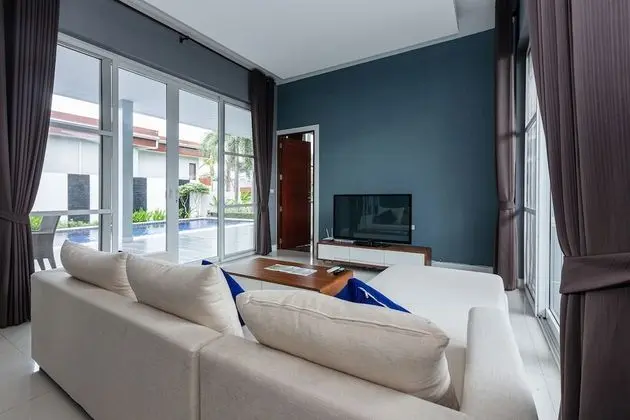4-Bedroom Villa with a Private Pool