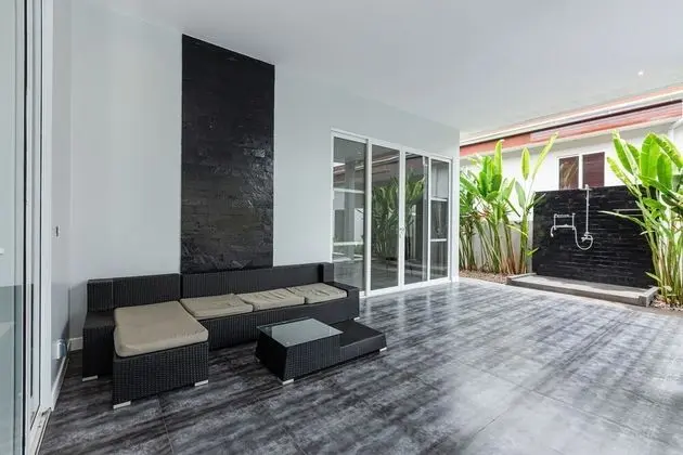 4-Bedroom Villa with a Private Pool