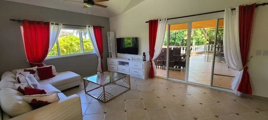 Villa (4 Bedrooms)
