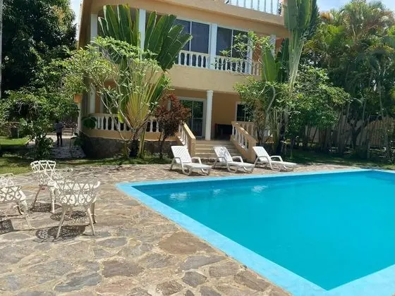 Grand Villa