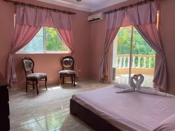 Grand Villa
