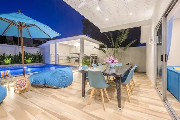 Premium Villa, 4 Yatak Odası, Havuz Manzaralı, Plaj Kenarı