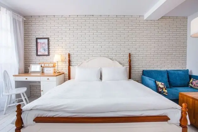 Tek Büyük Yataklı Oda, Balkon