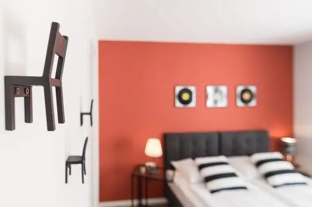 Tek Büyük veya İki Ayrı Yataklı Oda, Balkon