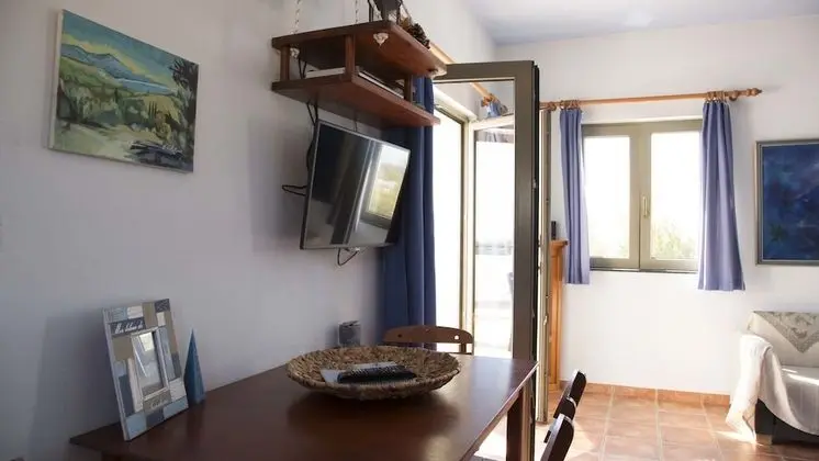 Apart Daire, 1 Yatak Odası, Teras, Deniz Manzaralı (Aer)