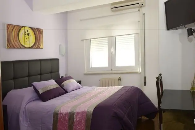 Tek Büyük Yataklı Oda