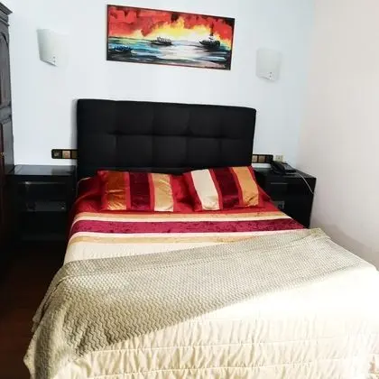 Tek Büyük Yataklı Oda