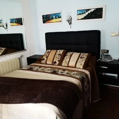 Tek Büyük Yataklı Oda