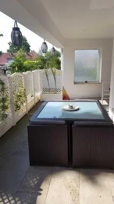 Comfort Apart Daire, Mutfak, Bahçe Manzaralı