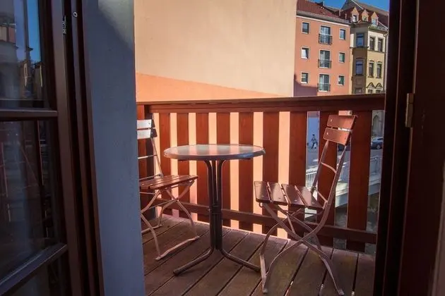 Apart Daire, Balkon