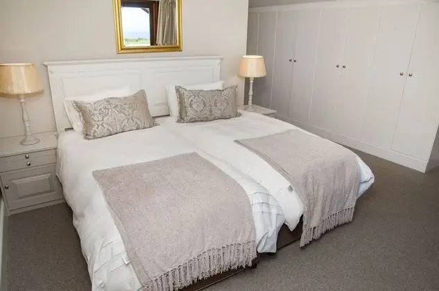 Comfort Ev, 4 Yatak Odası, Sigara İçilmez, Kısmi Deniz Manzarası