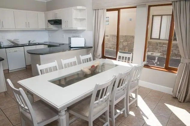 Comfort Ev, 4 Yatak Odası, Sigara İçilmez, Kısmi Deniz Manzarası