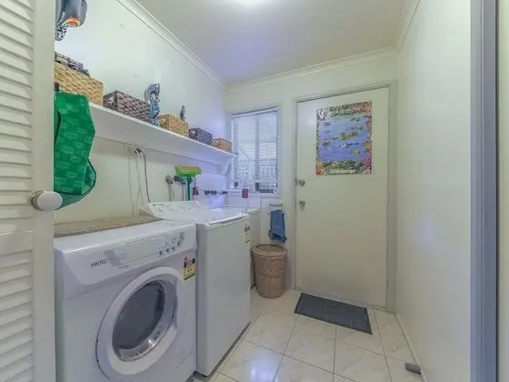 Ev, 3 Yatak Odası (2 Queen, 1 Tri-bunk)