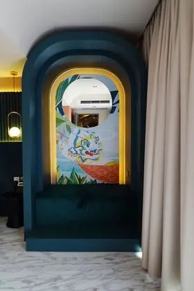 Deluxe Tek Büyük Yataklı Oda