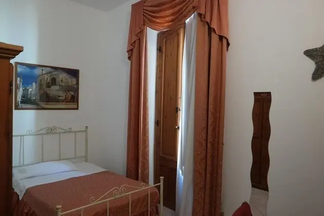 Tek Kişilik Oda