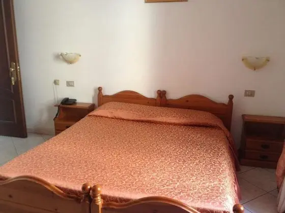 Tek Kişilik Oda