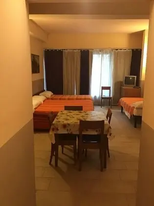 Stüdyo, Veranda