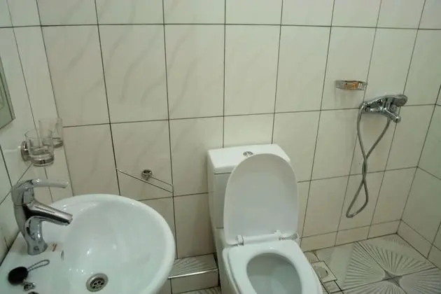 Basic Tek Kişilik Oda, 1 Tek Kişilik Yatak, Sigara İçilmez, Göl Manzaralı