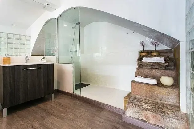 Çatı Katı (Loft), 4 Yatak Odası
